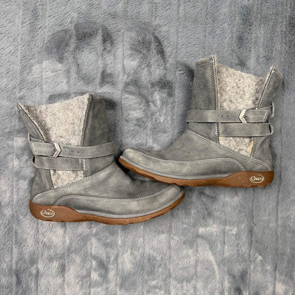 Chaco Castlerock Grey Leather Felt Lined Buckle Boots Womens 6.5 J106338